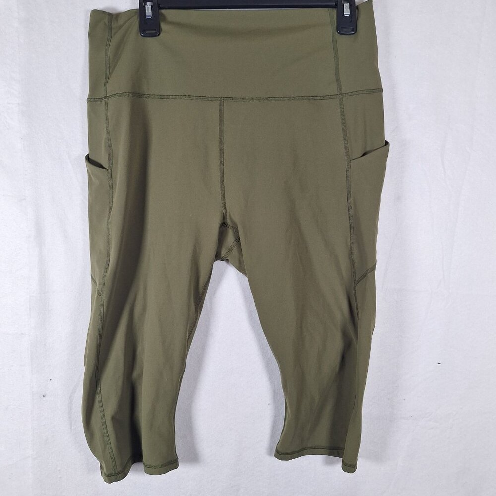 PureLuxe made by Fabletics Green shorts